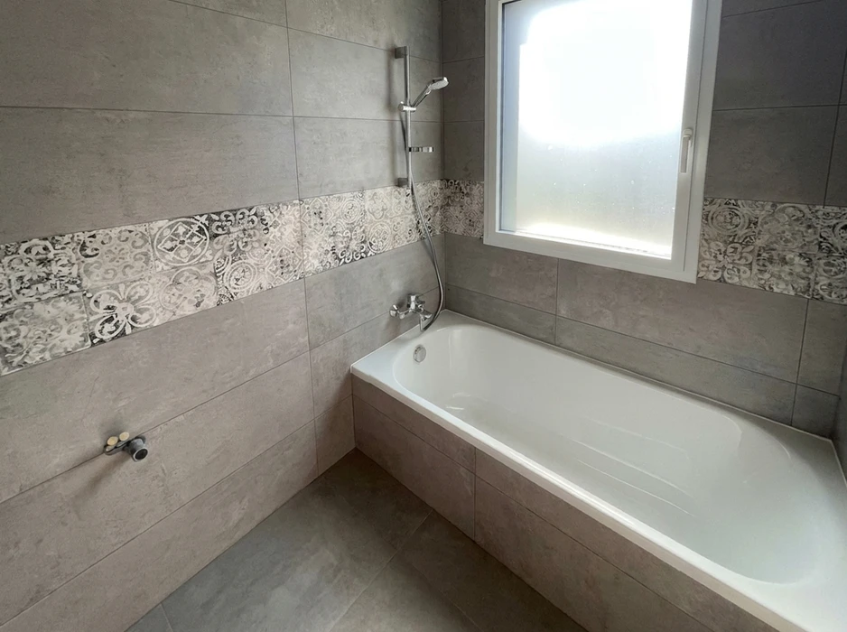 Chantier de rénovation salle de bain en cours